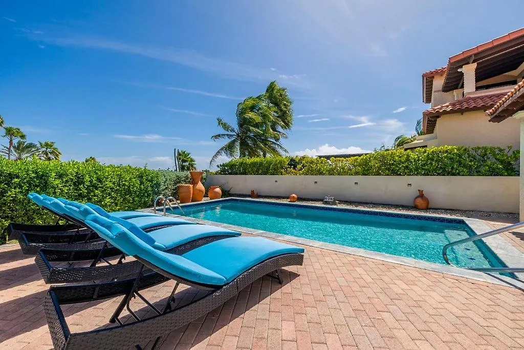 21 Caya Bista Lamar Palm Beach Villa