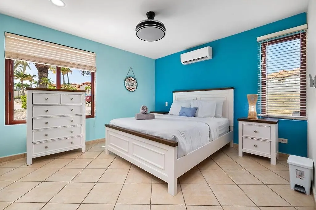 21 Caya Bista Lamar Palm Beach