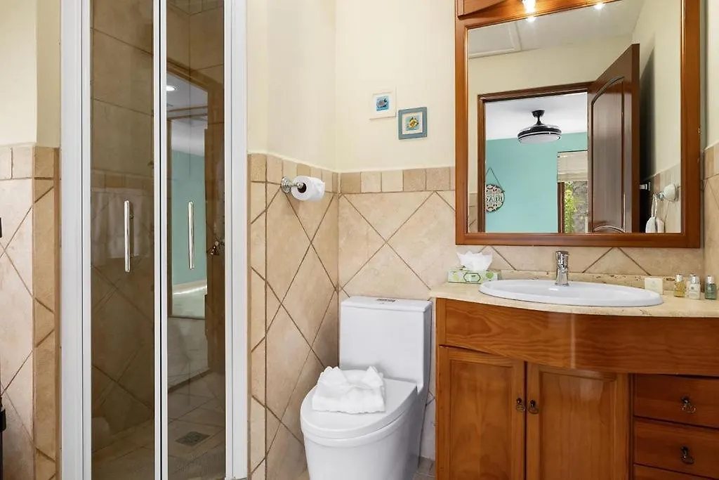 Villa 21 Caya Bista Lamar Palm Beach