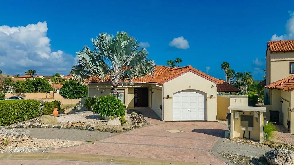 21 Caya Bista Lamar Palm Beach
