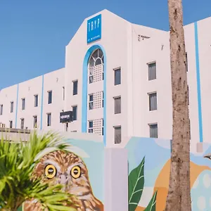 Отель Tryp By Wyndham Aruba Adults Only, Палм Бич