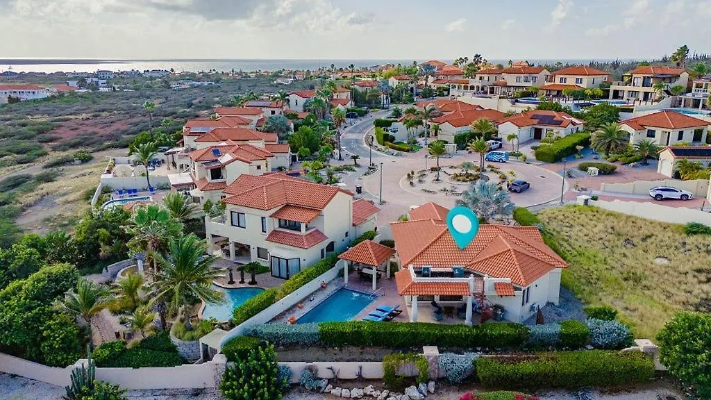 Villa 21 Caya Bista Lamar Palm Beach